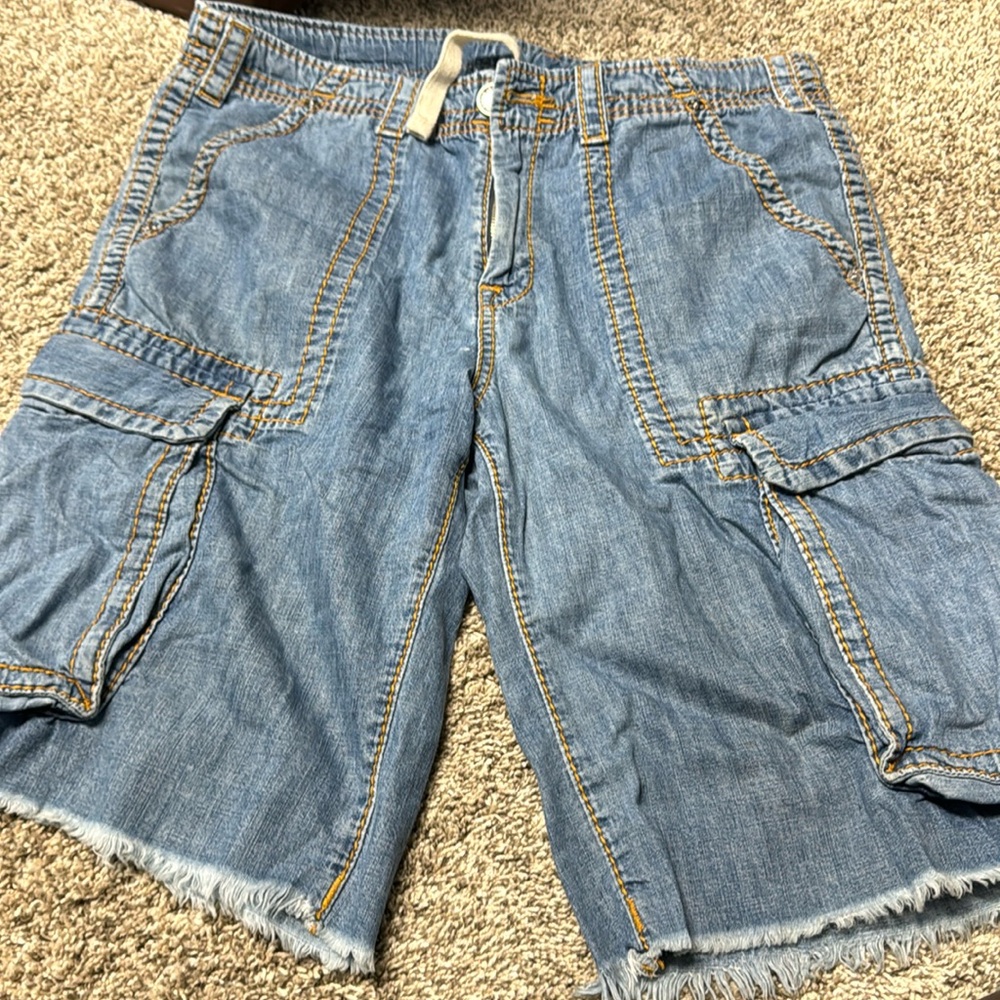 True religion men’s denim cargo shorts